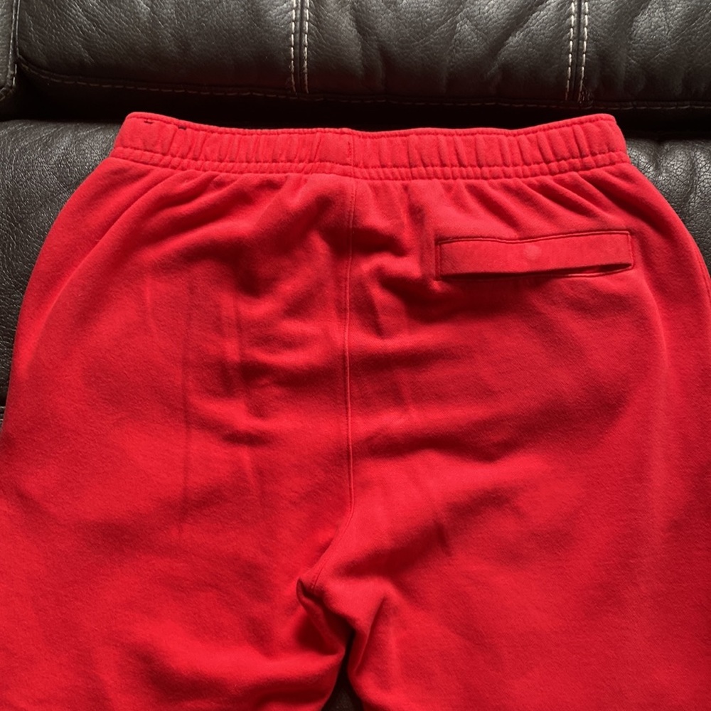 Nike Men’s Red Club Fleece Sweatpants - Picture 5 of 8
